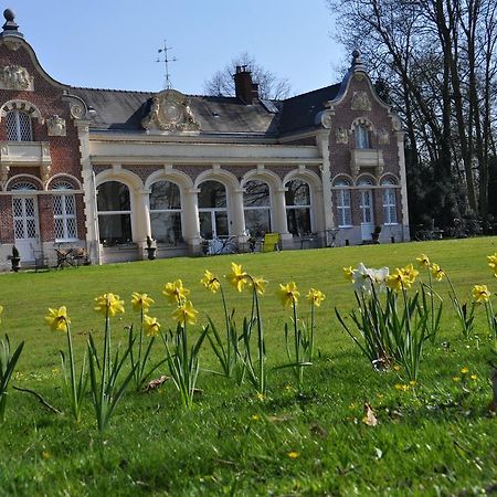 Le Chateau Des Ormes Bed & Breakfast Lambersart Luaran gambar