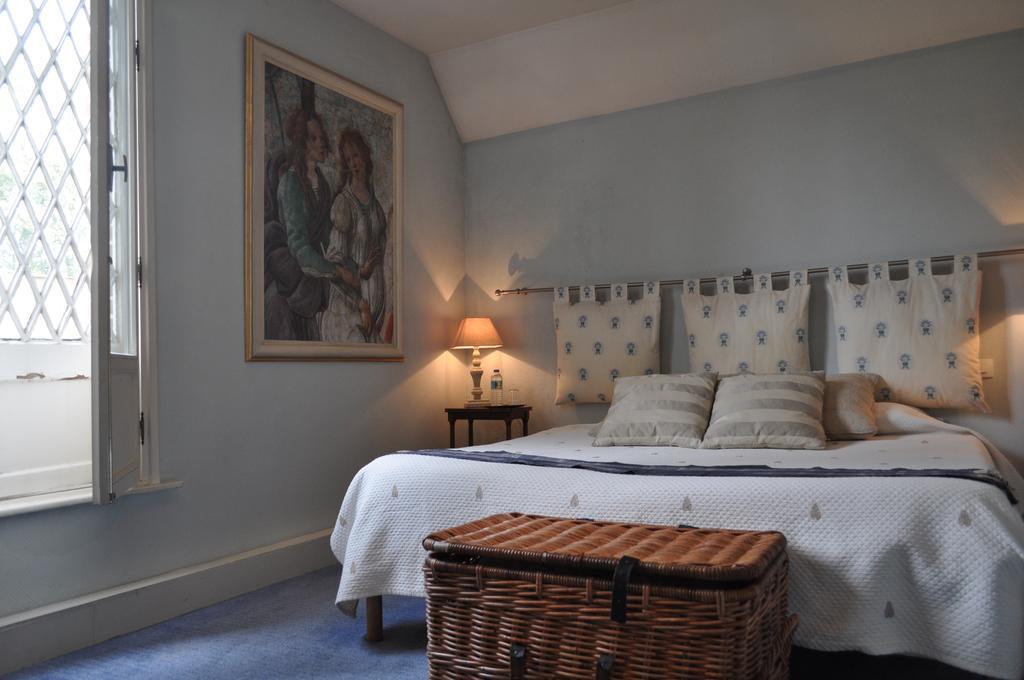 Le Chateau Des Ormes Bed & Breakfast Lambersart Bilik gambar